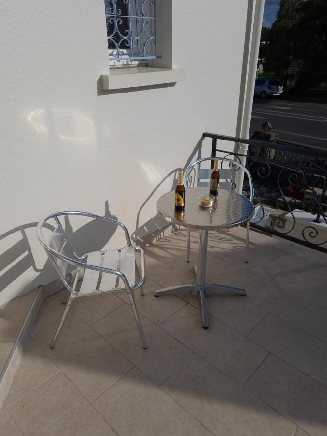 A1 Sweet Homes Angouleme L Secteur Sillac L Parking Gratuit - Animaux Acceptes エクステリア 写真