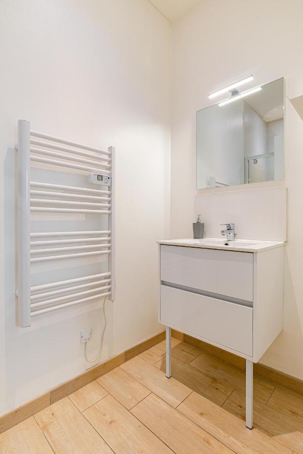 A1 Sweet Homes Angouleme L Secteur Sillac L Parking Gratuit - Animaux Acceptes エクステリア 写真