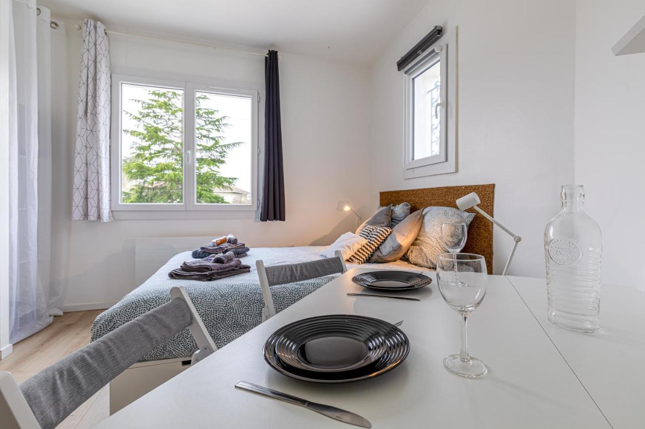 A1 Sweet Homes Angouleme L Secteur Sillac L Parking Gratuit - Animaux Acceptes エクステリア 写真