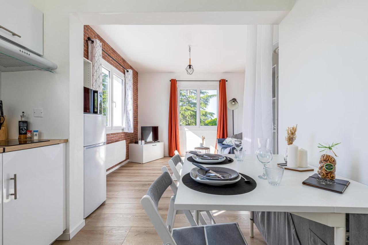 A1 Sweet Homes Angouleme L Secteur Sillac L Parking Gratuit - Animaux Acceptes エクステリア 写真