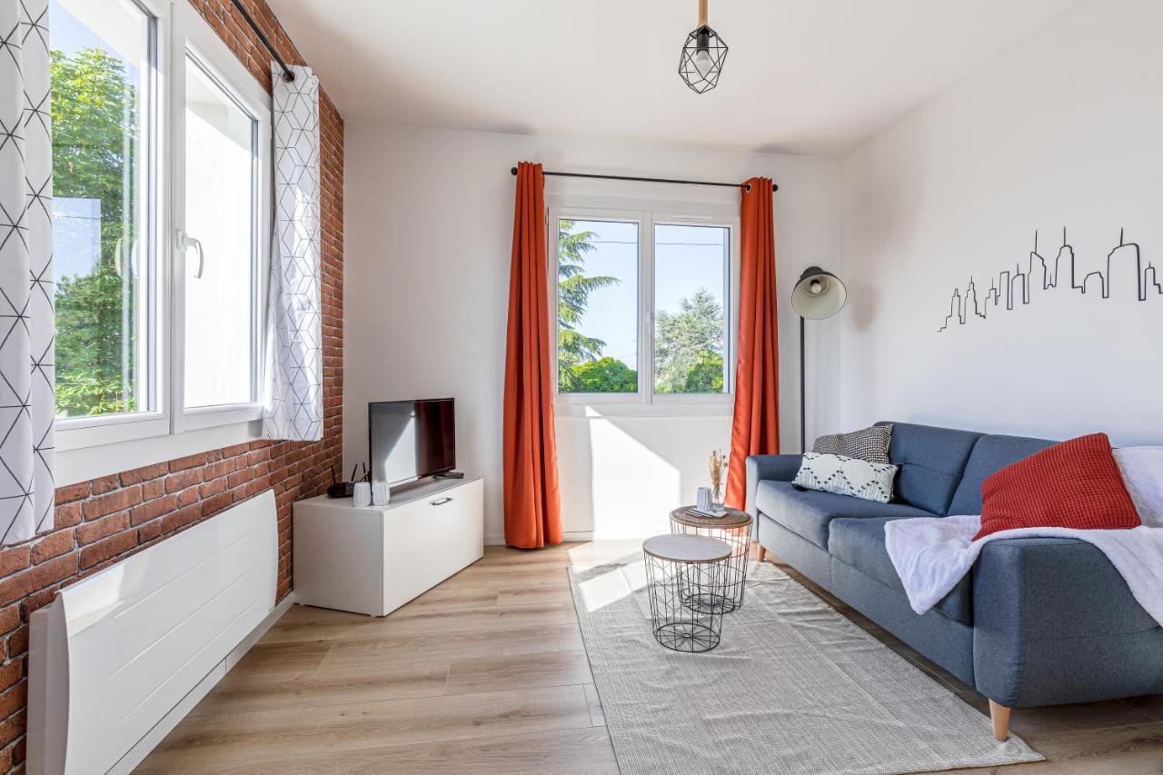 A1 Sweet Homes Angouleme L Secteur Sillac L Parking Gratuit - Animaux Acceptes エクステリア 写真